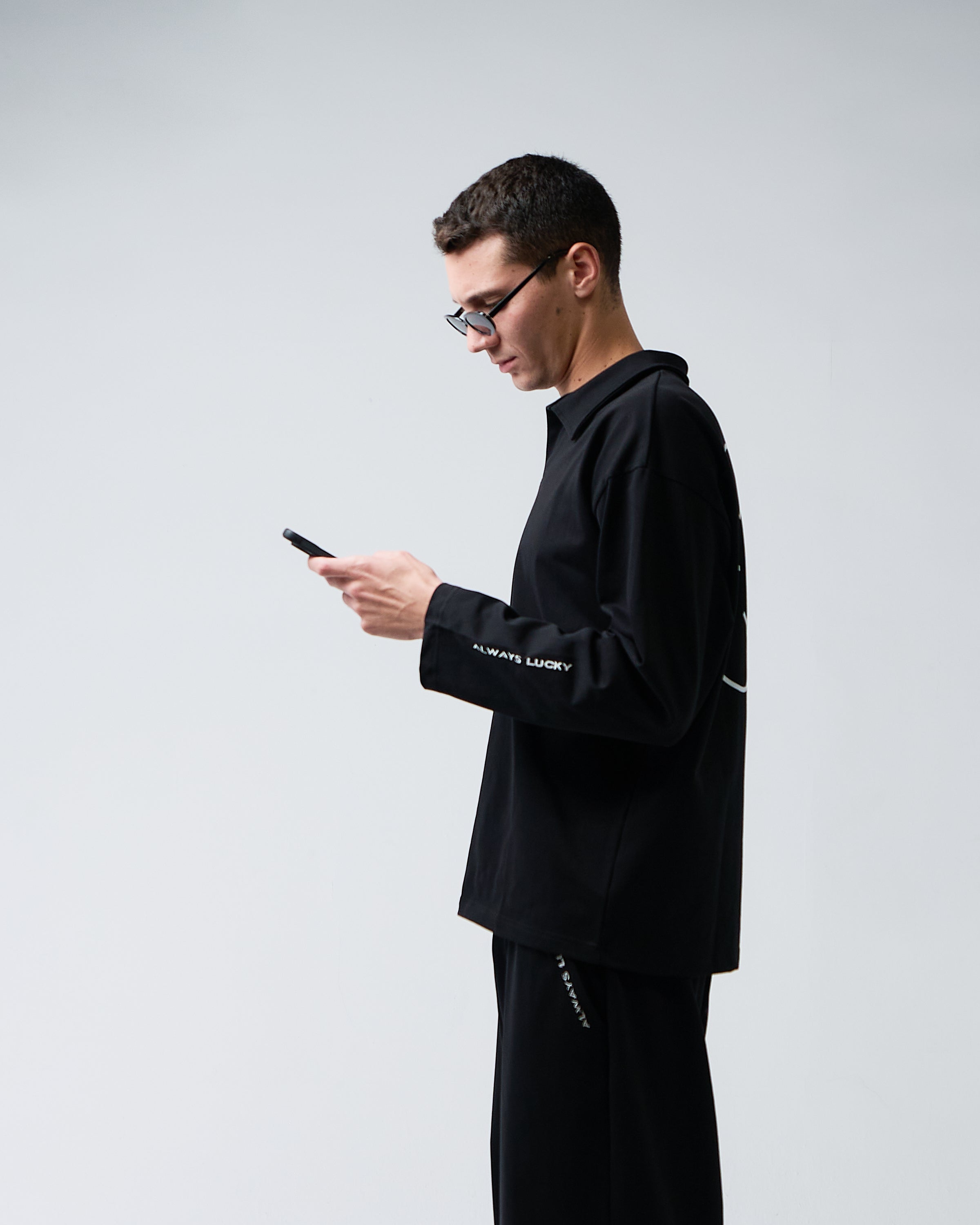 Noir Lucky Fit Oversized Unisex Top